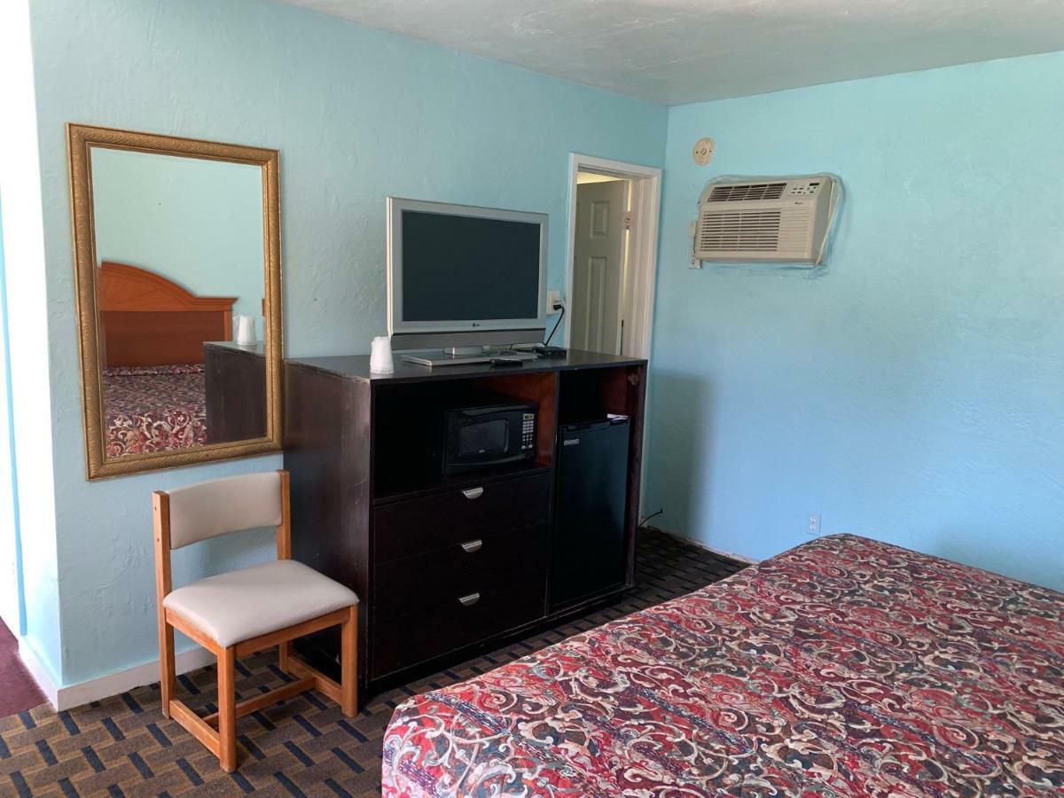 Travel Inn Daytona Дейтона-Бич Экстерьер фото